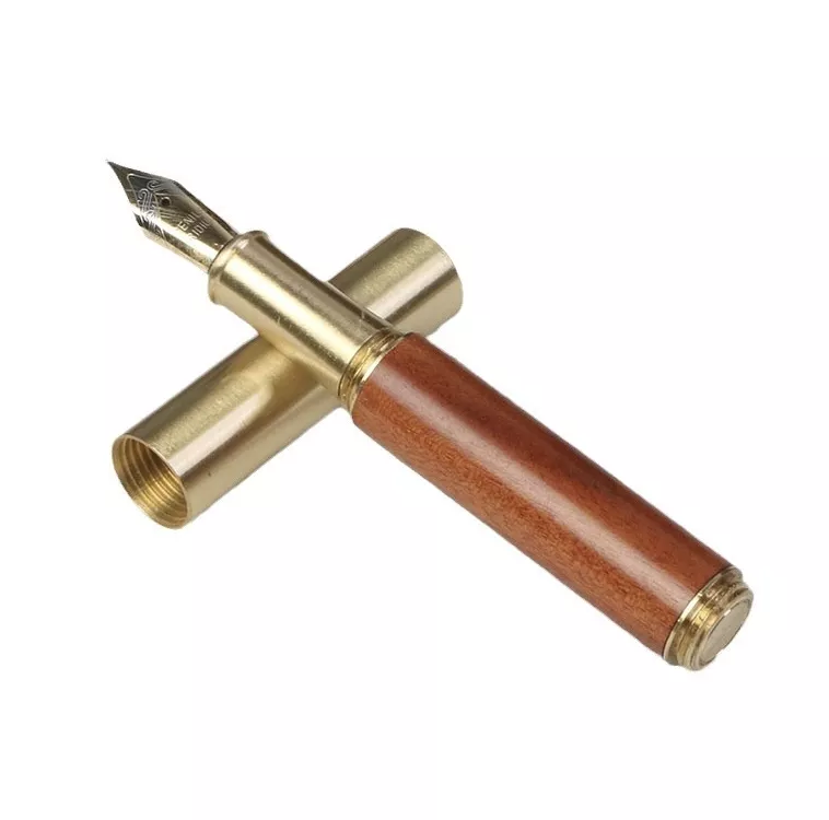 Перьевая ручка в деревянном корпусе PL-04